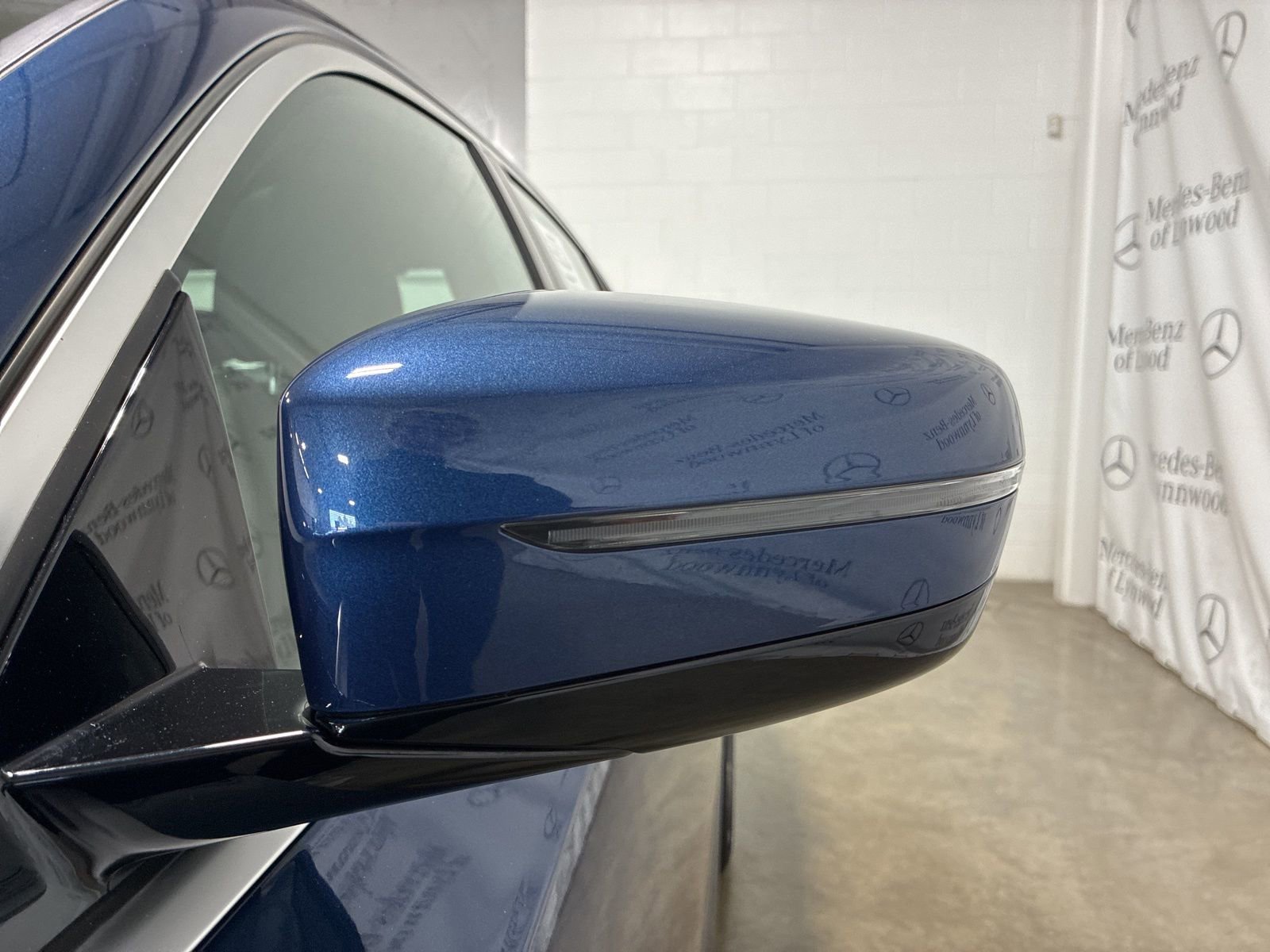 Used 2024 BMW 330i xDrive Sedan w/ Premium Package image 10