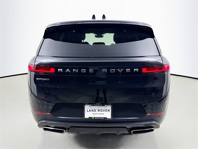 New 2025 Land Rover Range Rover Sport image 6