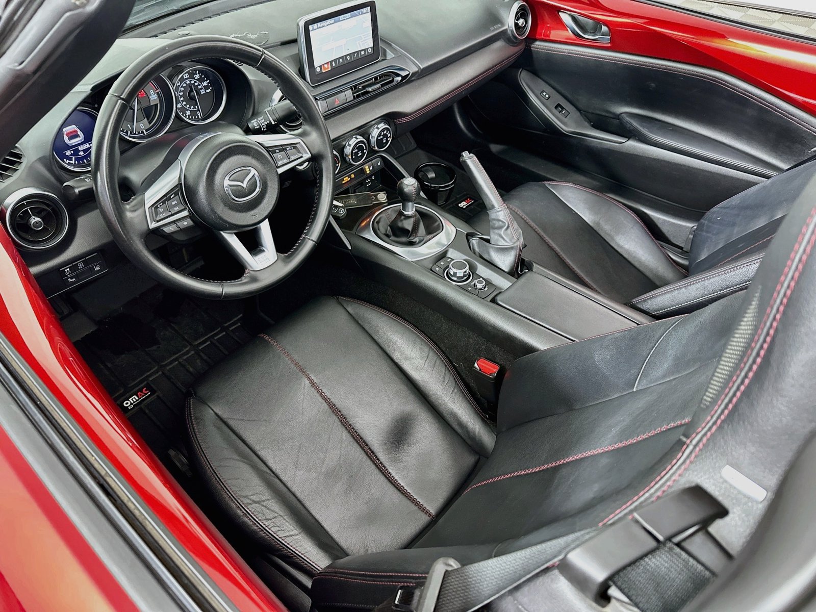 Used 2017 MAZDA MX-5 Miata RF Grand Touring RWD image 24
