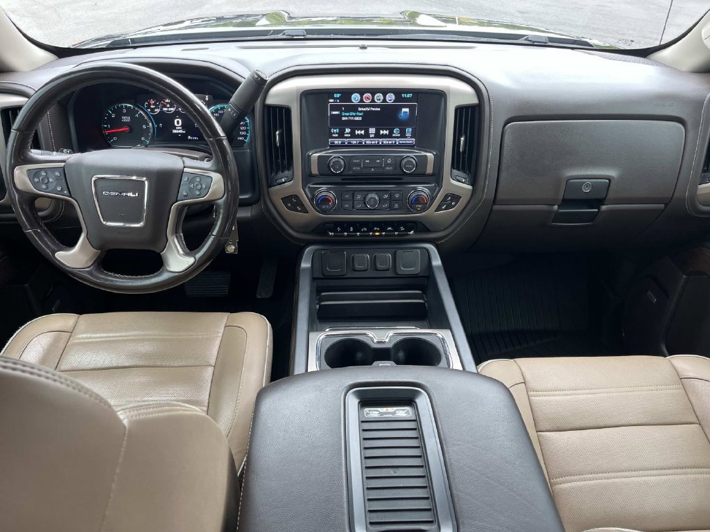 Used 2018 GMC Sierra 1500 Denali AWD/4WD image 15