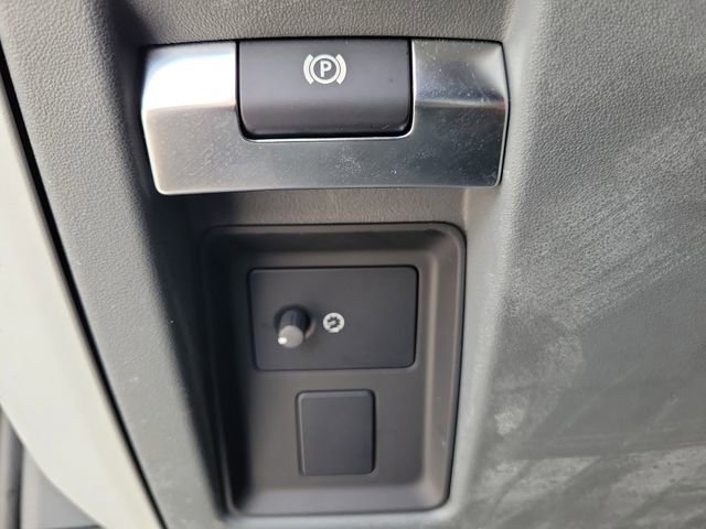 Used 2023 Land Rover Defender 110 S AWD/4WD image 21