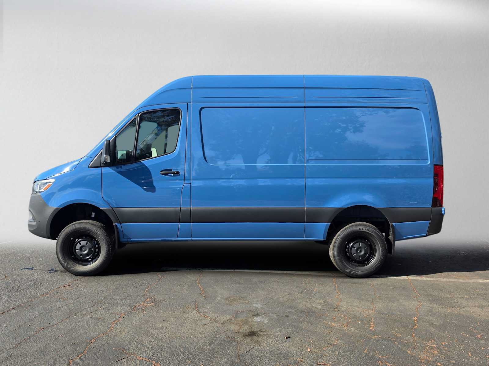 New 2026 Mercedes-Benz Sprinter 2500 image 6