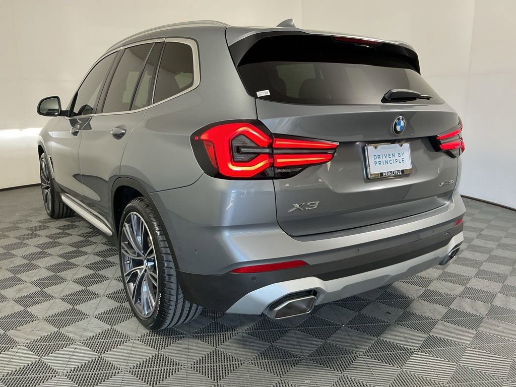 Certified 2024 BMW X3 xDrive30i w/ Premium Package image 7