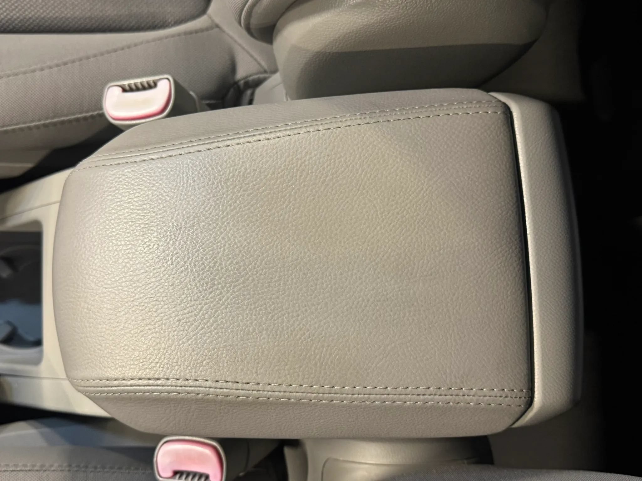 Used 2009 Saturn Vue XE FWD image 17