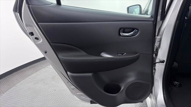 Used 2025 Nissan Leaf S FWD image 16