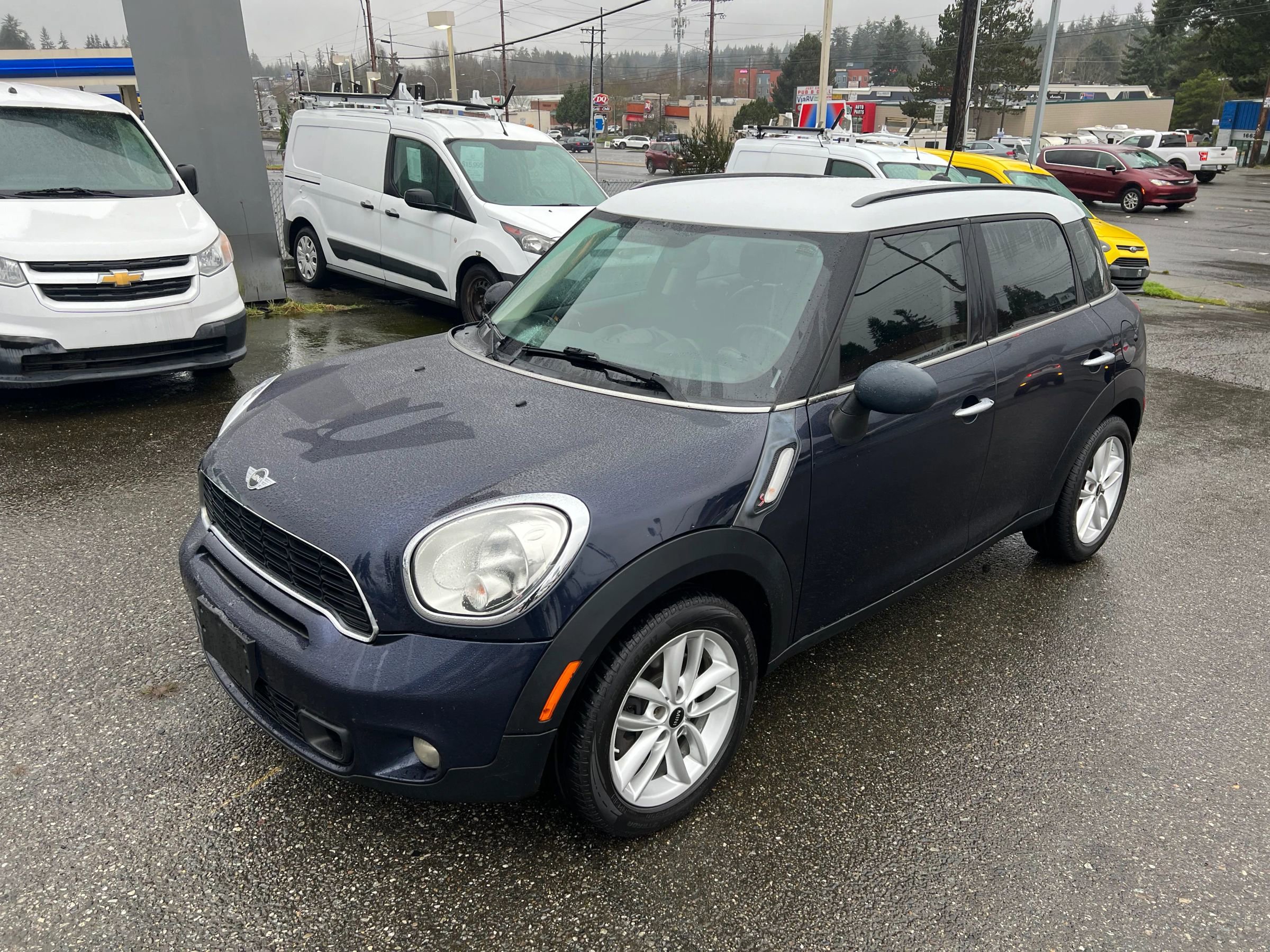 Used 2011 MINI Cooper Countryman S image 2