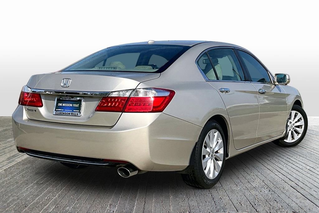 Used 2015 Honda Accord EX-L image 9