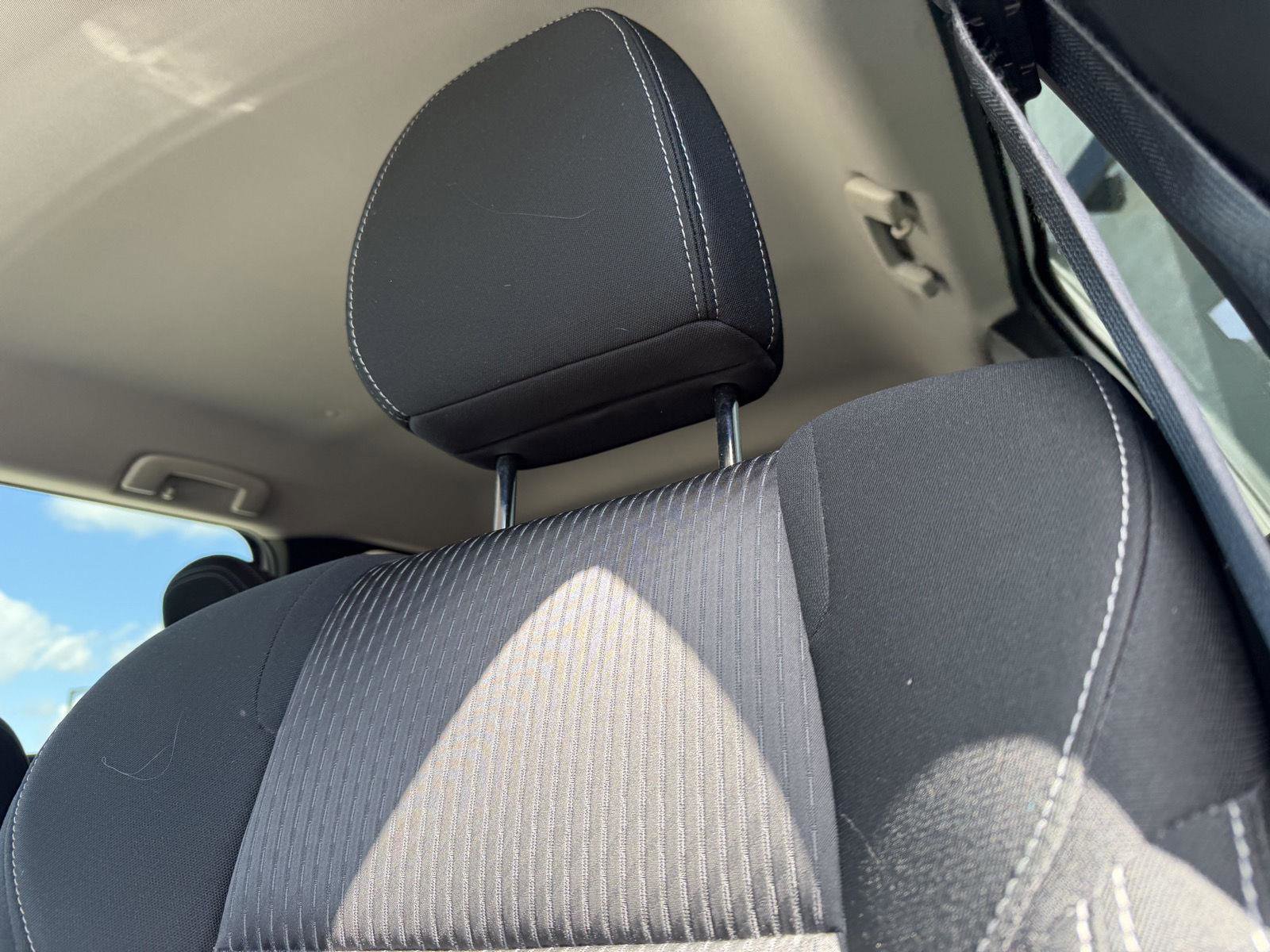 Used 2022 Mitsubishi Outlander ES image 12