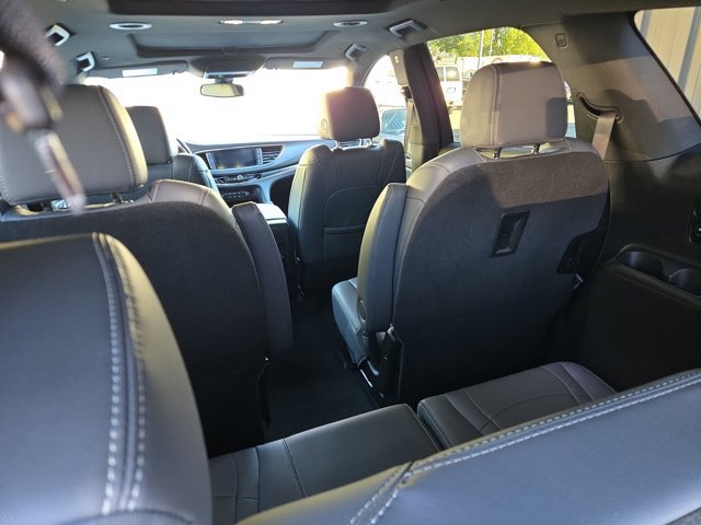 Used 2023 Buick Enclave Essence w/ Experience Buick Package AWD/4WD image 21