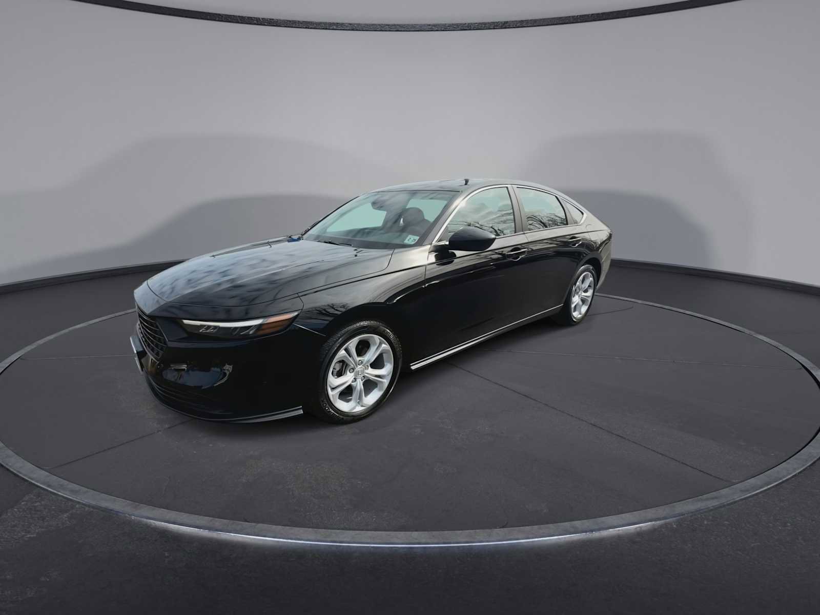 Certified 2024 Honda Accord LX image 4