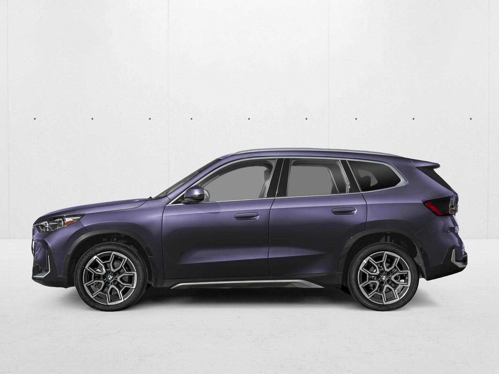 New 2026 BMW X1 xDrive28i w/ Technology Package AWD/4WD image 3