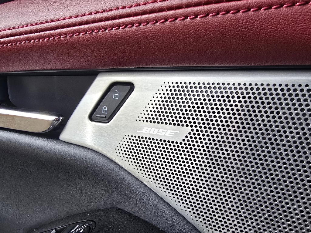 New 2026 MAZDA MAZDA3 Hatchback w/ Appearance Package image 18