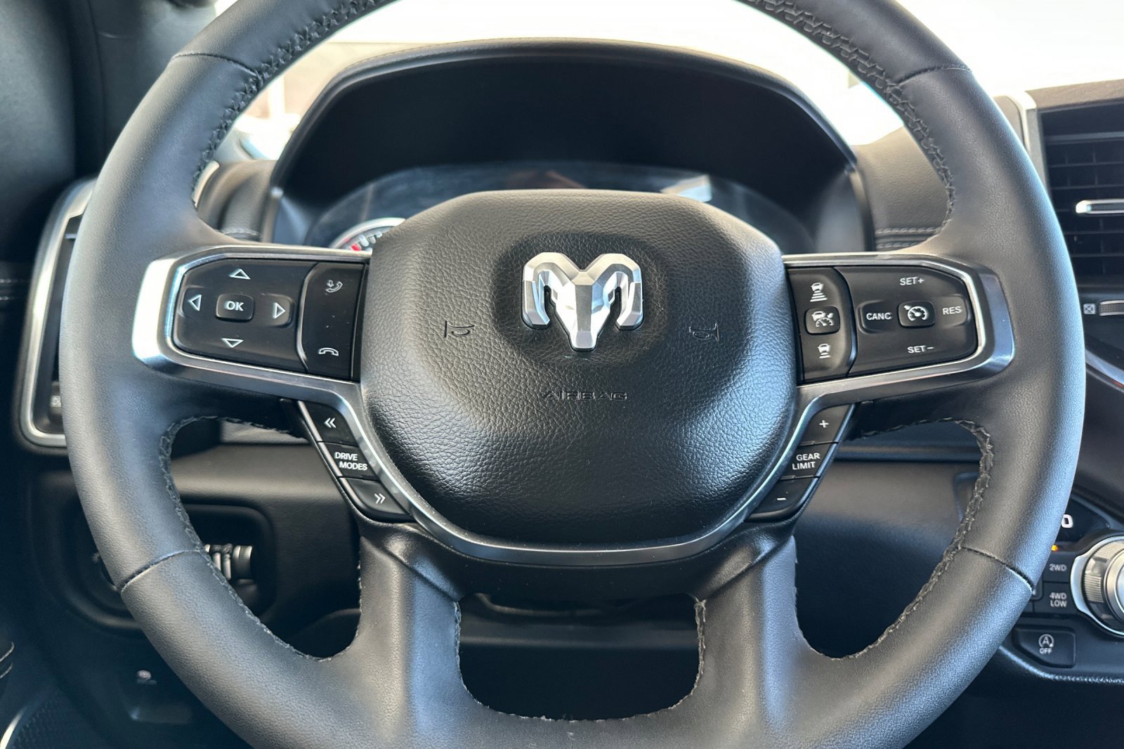 Used 2025 RAM 1500 Laramie image 35