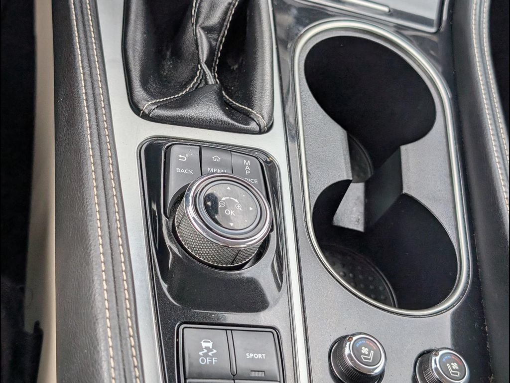 Used 2019 Nissan Maxima Platinum w/ Illumination Package FWD image 16