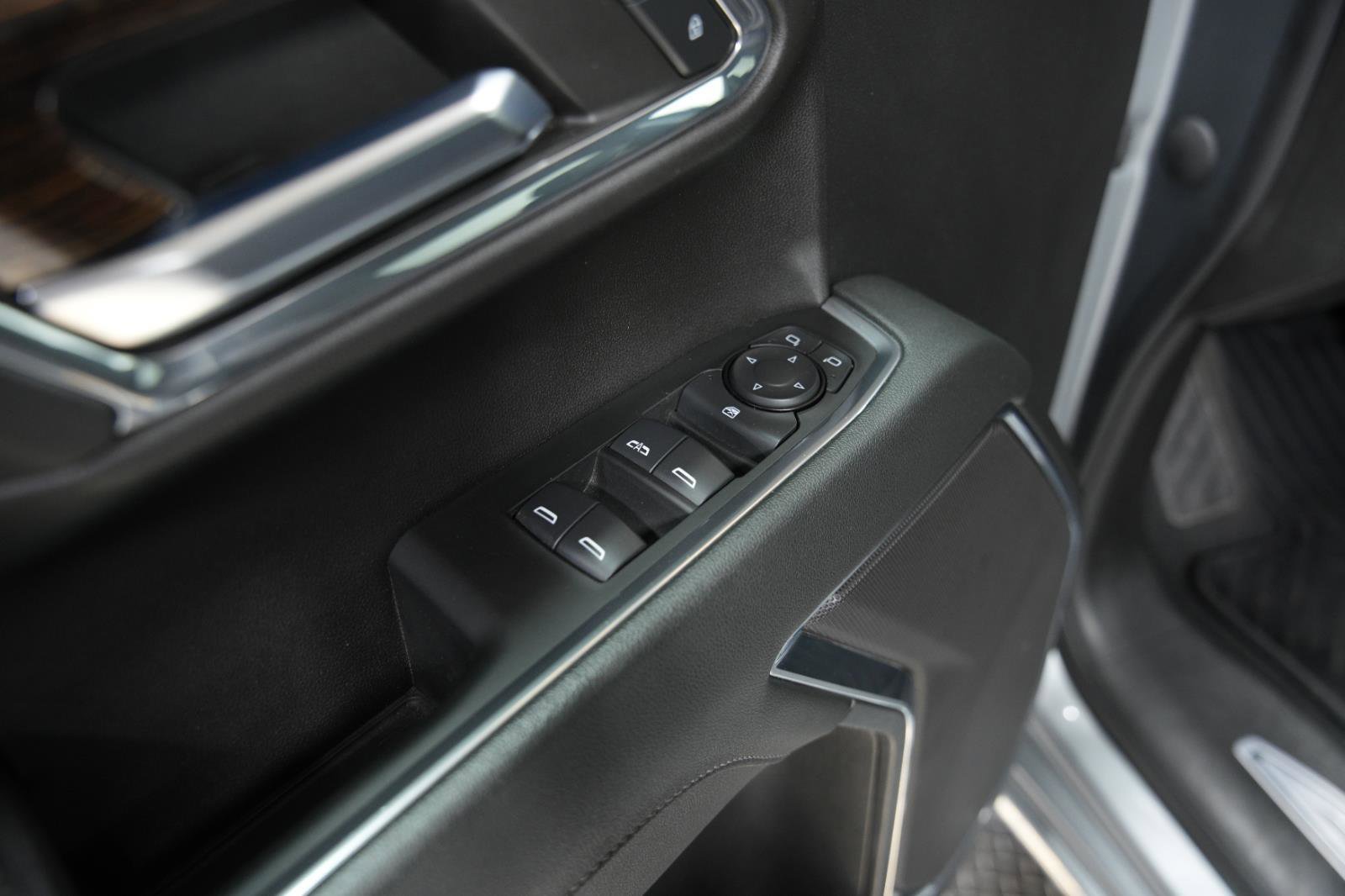 Used 2023 GMC Sierra 1500 SLE w/ Preferred Package image 23