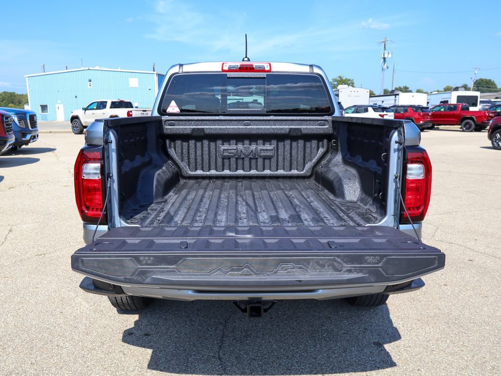 New 2026 GMC Canyon AT4 w/ Technology Plus Package AWD/4WD image 5