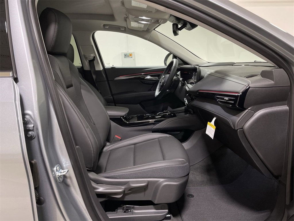 New 2025 Buick Envision Preferred image 23
