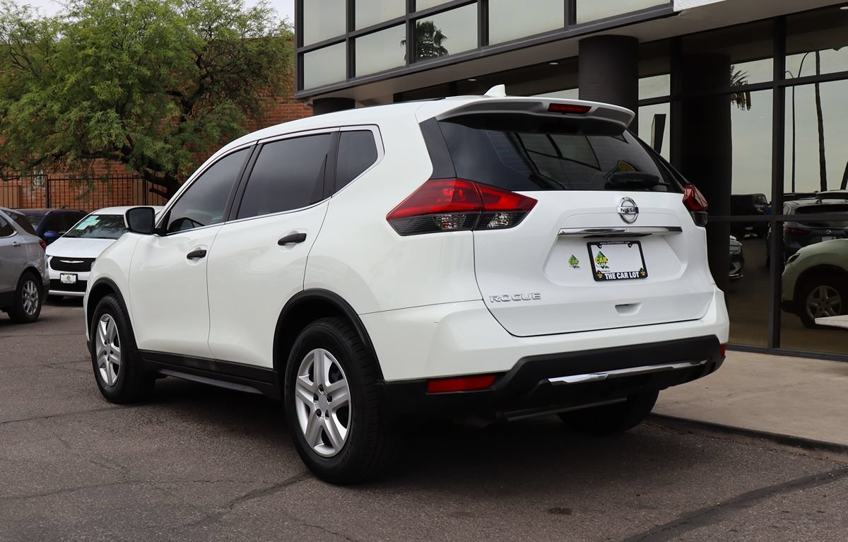 Used 2018 Nissan Rogue S FWD image 9