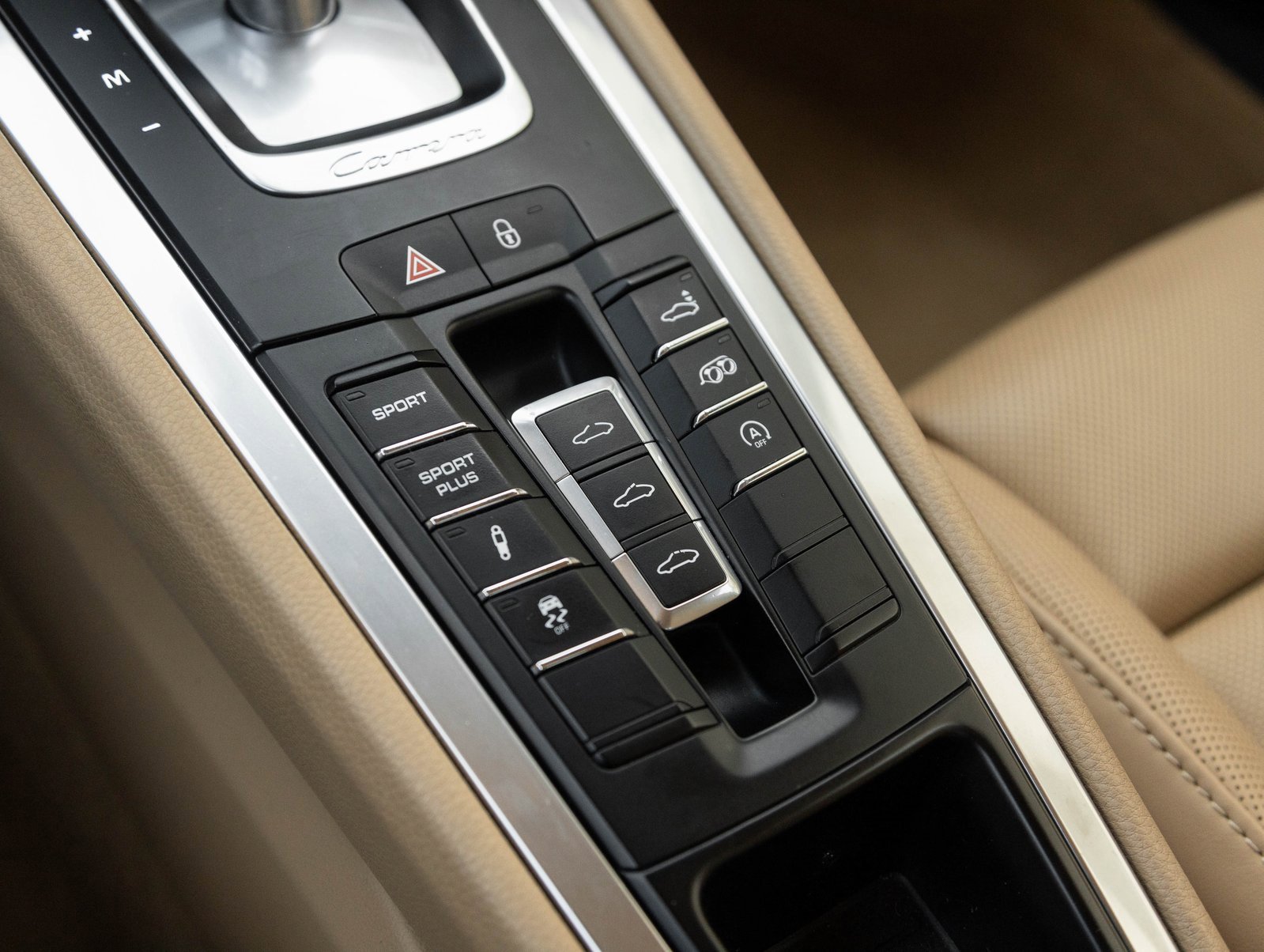 Certified 2013 Porsche 911 Carrera 4S image 29