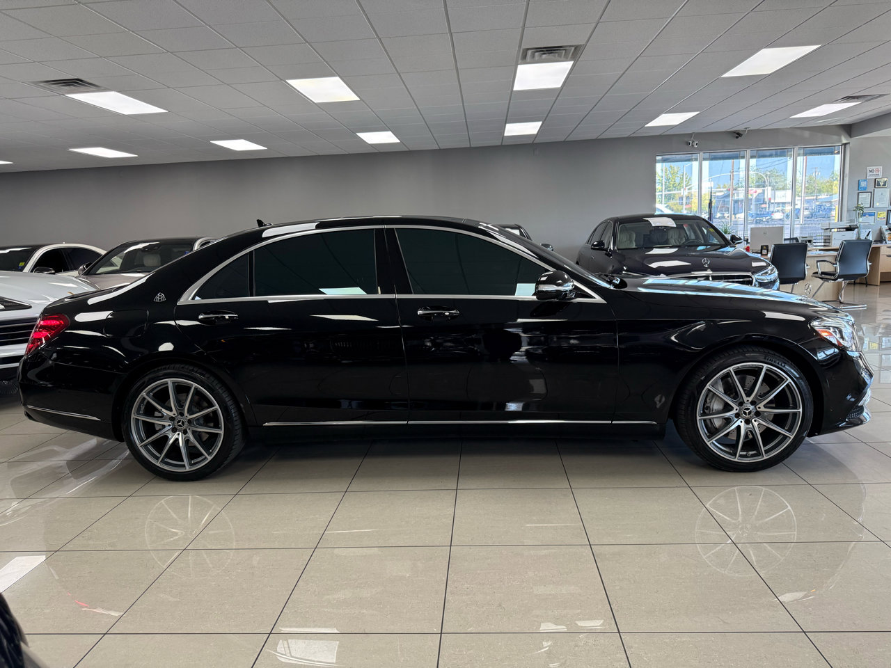 Used 2018 Mercedes-Benz S 450 Sedan image 6