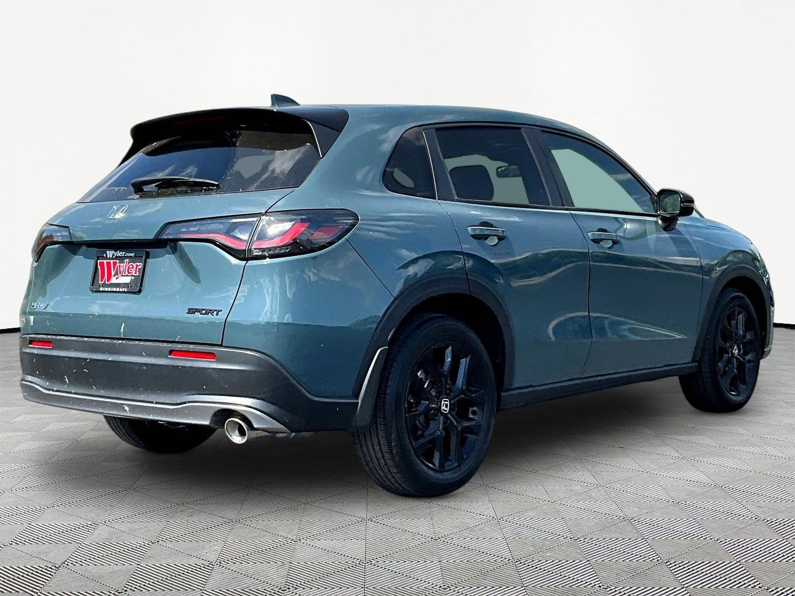 Used 2024 Honda HR-V Sport image 6
