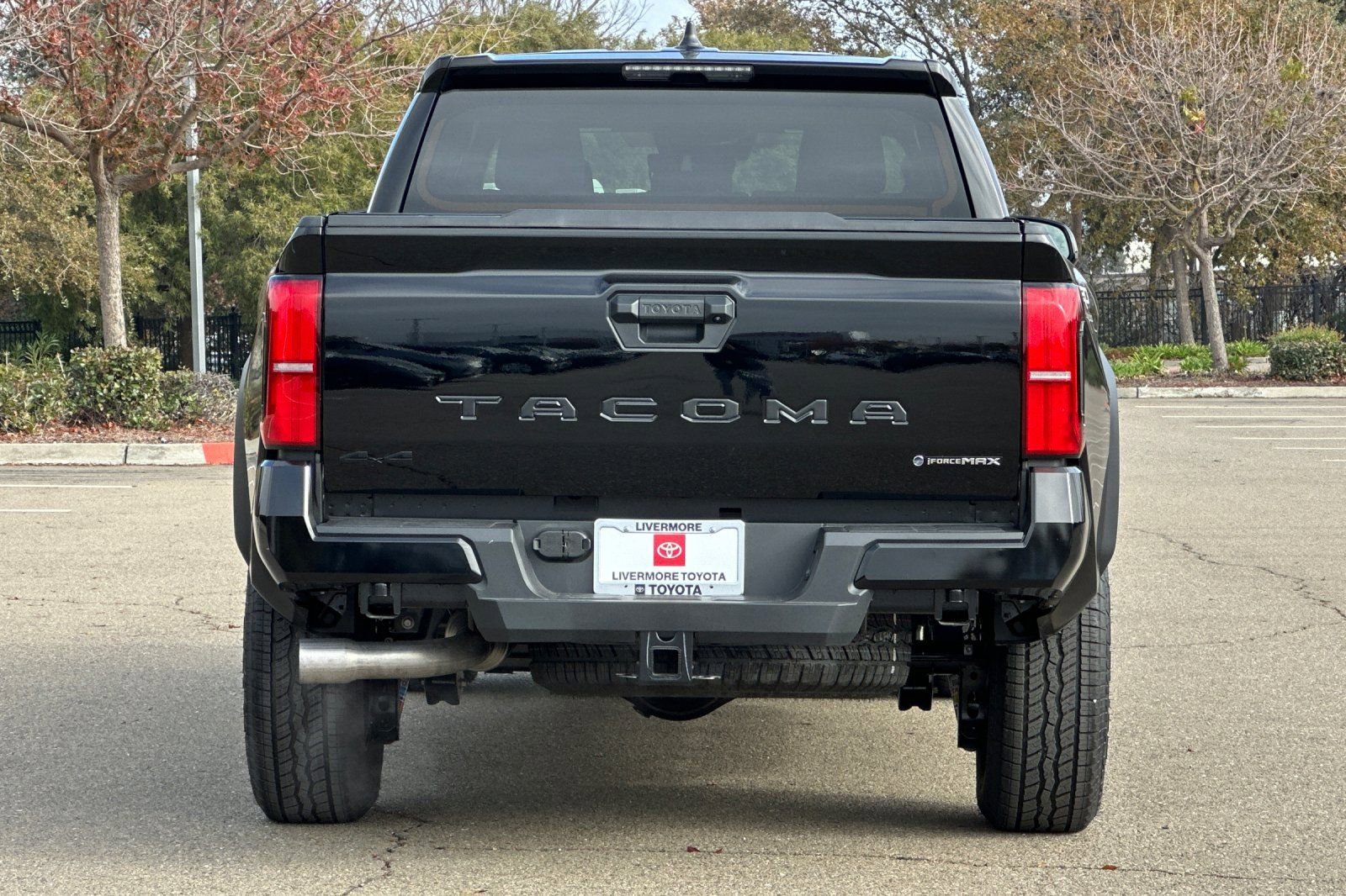 New 2025 Toyota Tacoma TRD Off-Road image 5