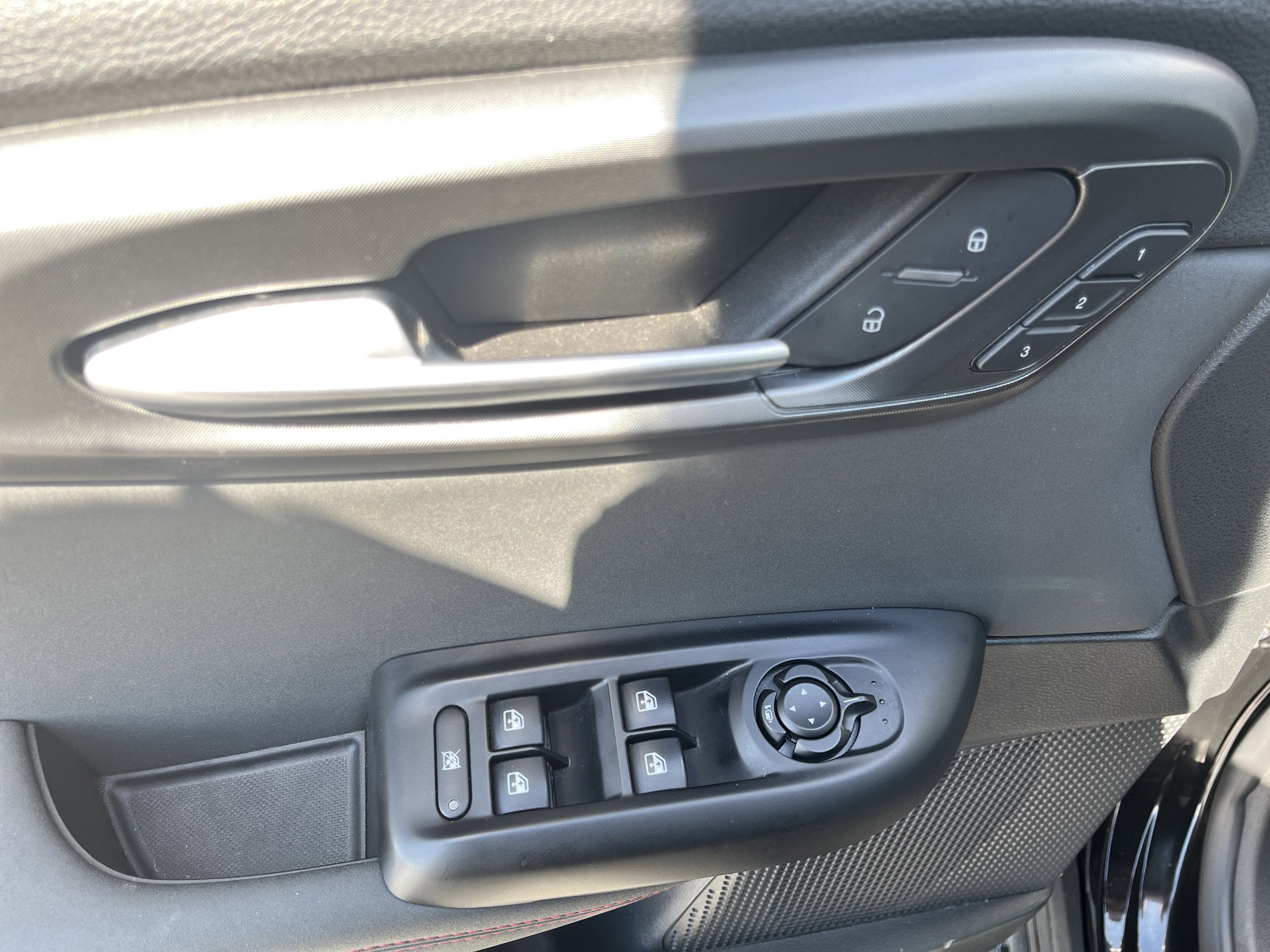 Used 2024 Dodge Hornet R/T image 35