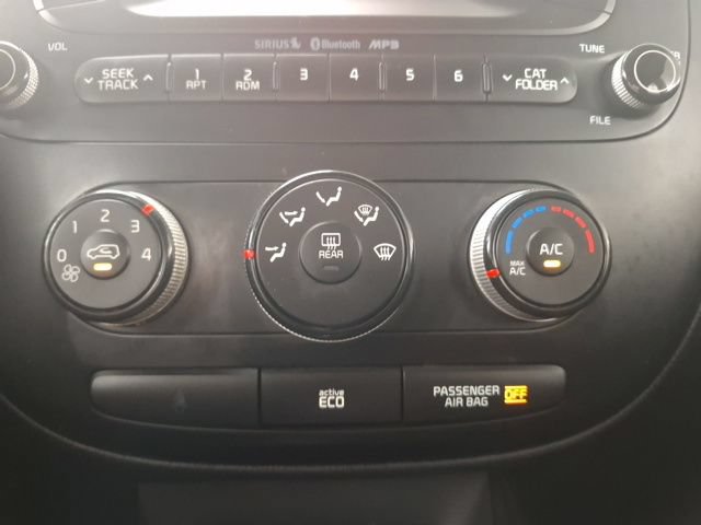 Used 2014 Kia Soul FWD image 26