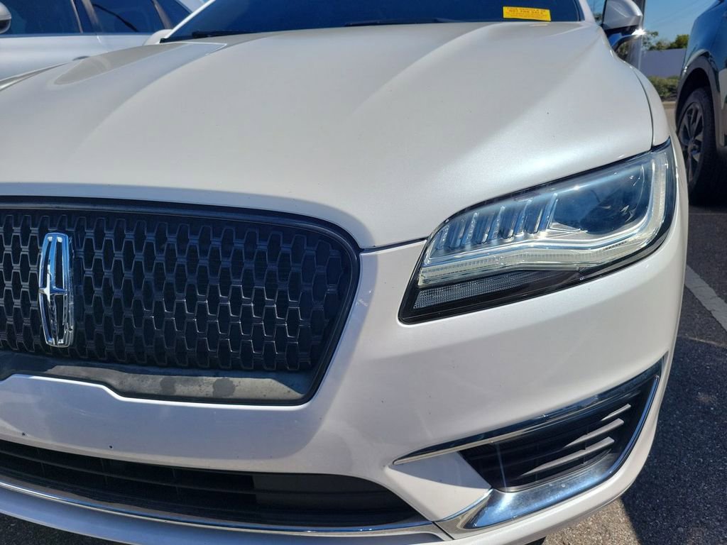 Used 2017 Lincoln MKZ Reserve image 8