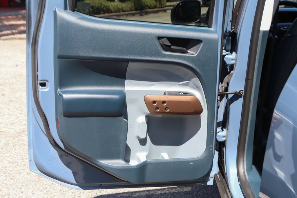 Used 2024 Ford Maverick Lariat FWD image 34