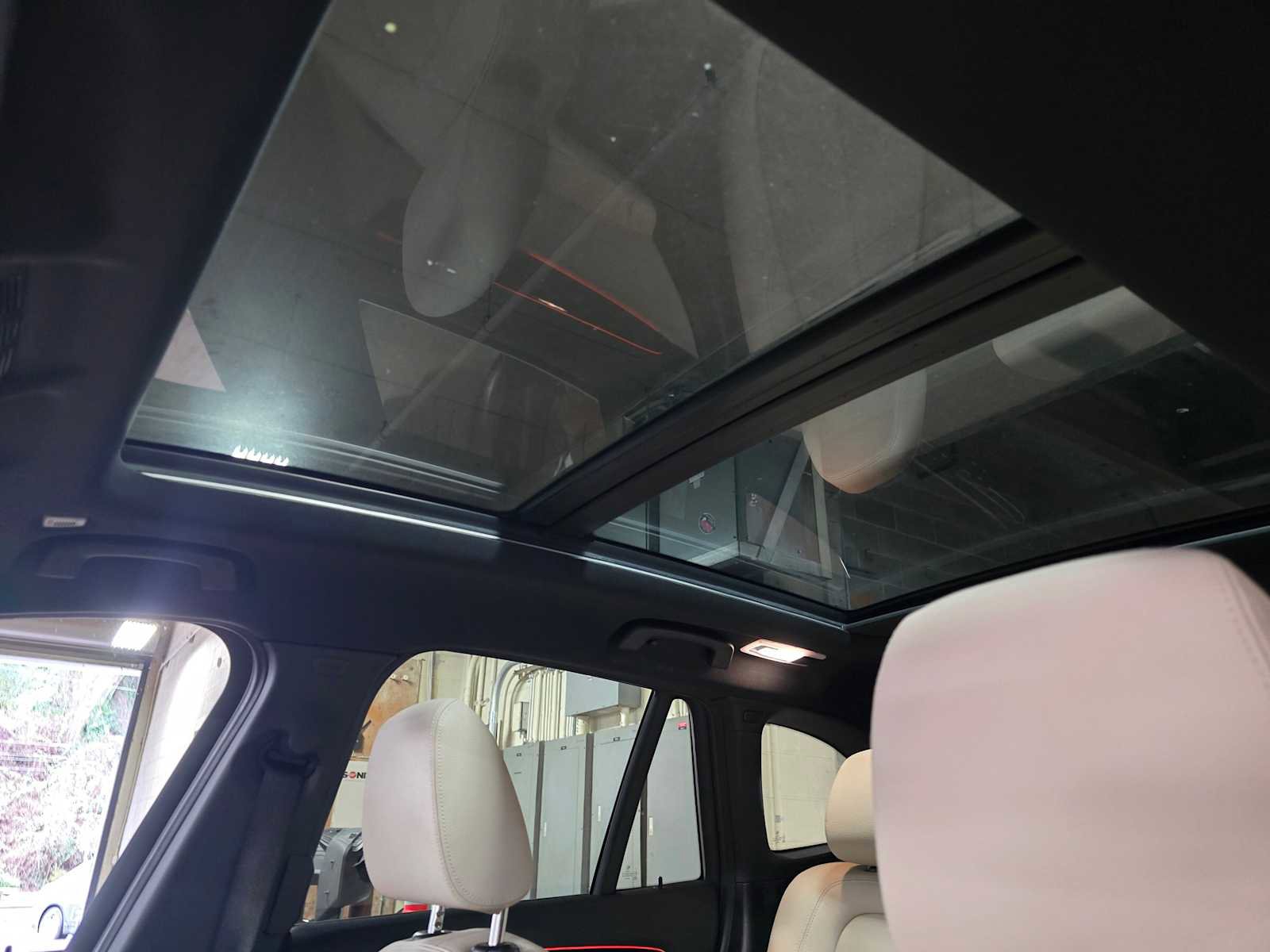 Used 2019 BMW X1 xDrive28i w/ Convenience Package image 23