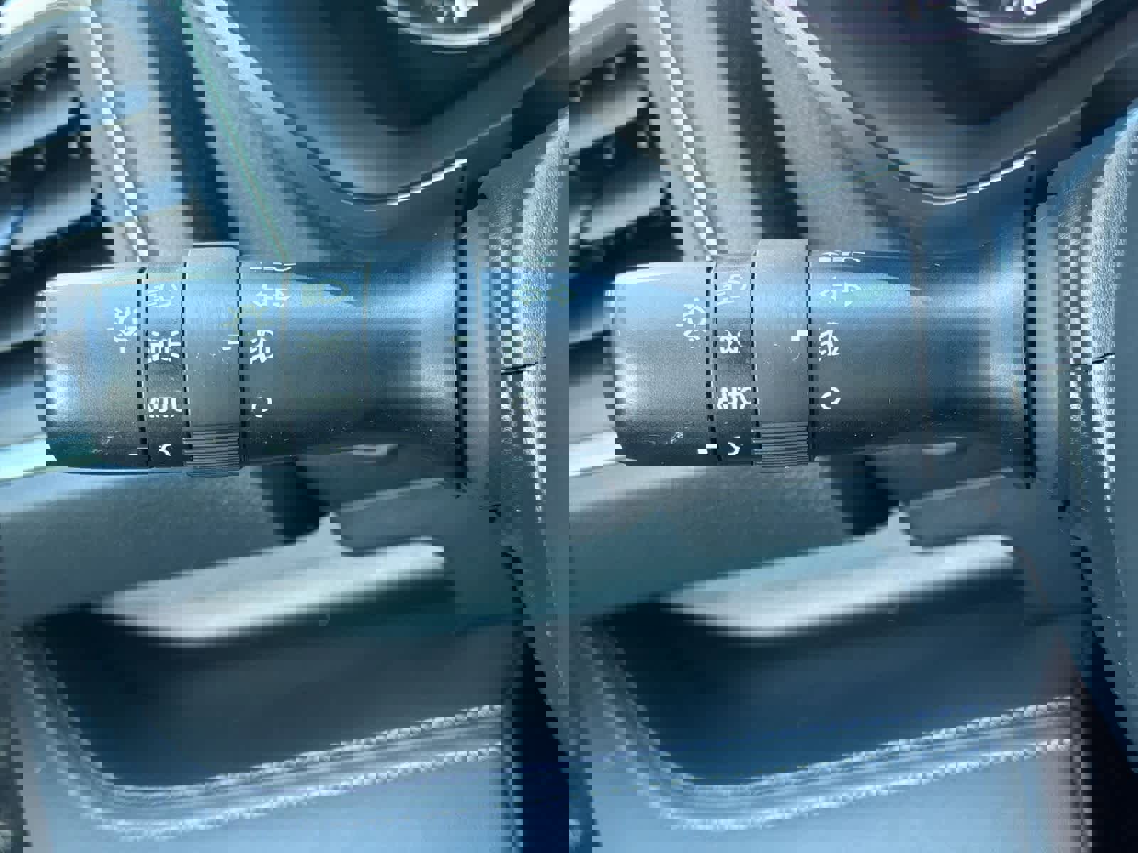 Certified 2023 Subaru Ascent Limited w/ Technology Package image 29