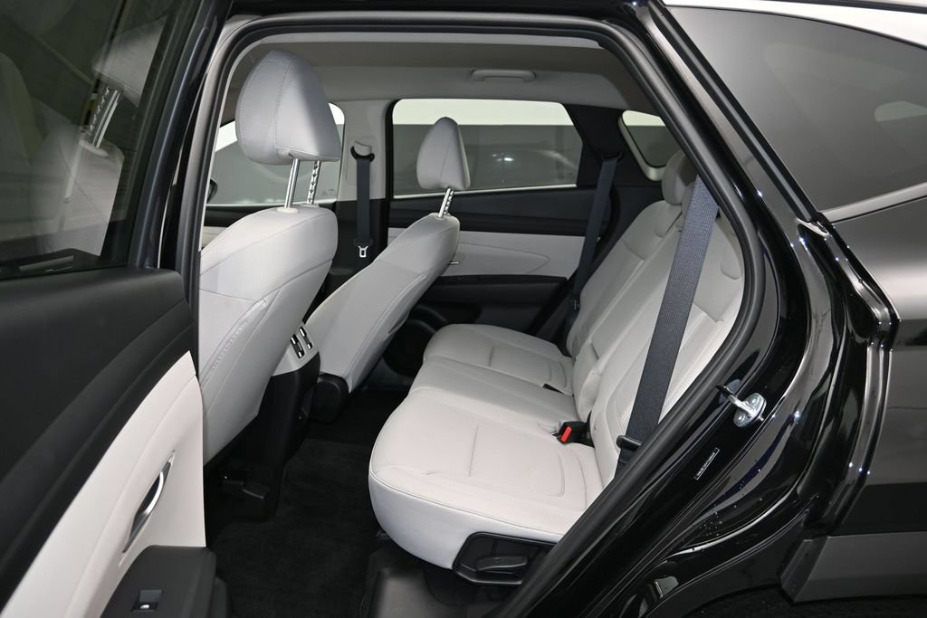 Used 2026 Hyundai Tucson SEL AWD/4WD image 14