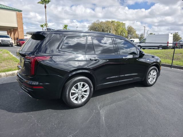 Used 2025 Cadillac XT6 Luxury image 5