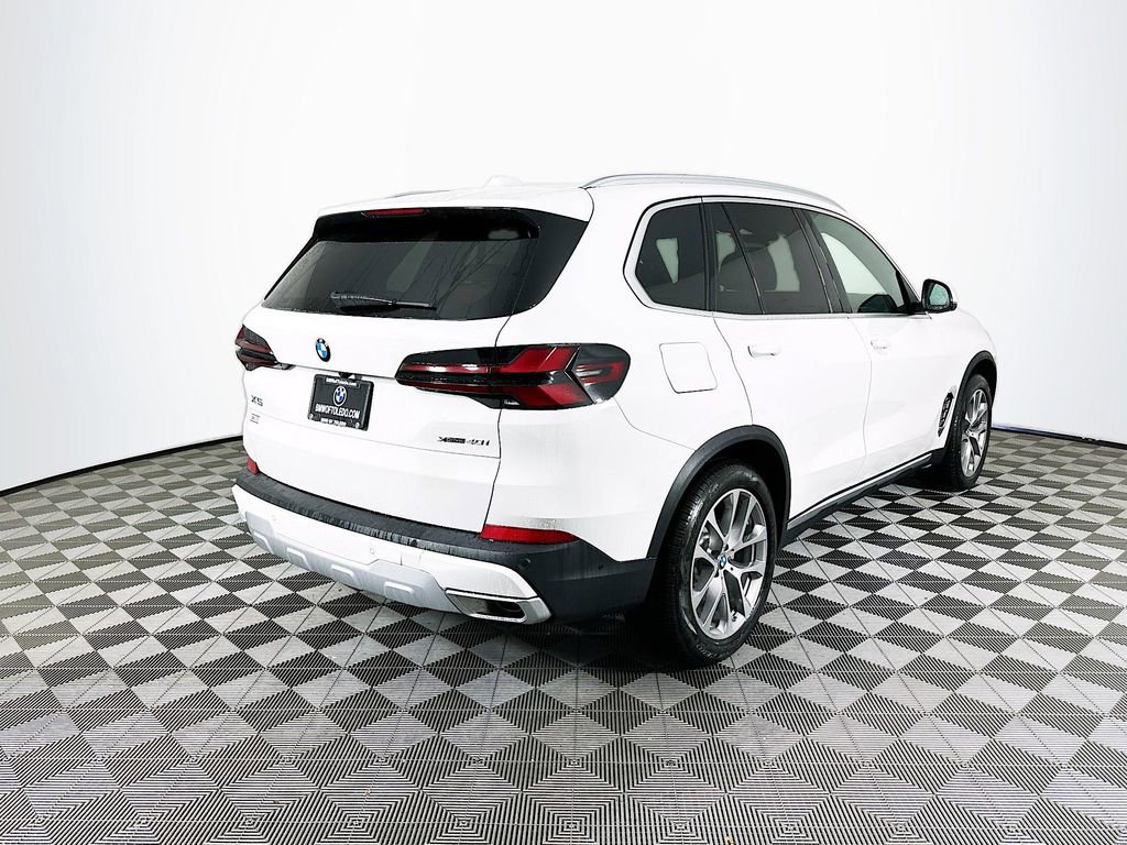 New 2026 BMW X5 xDrive40i w/ Climate Comfort Package image 9