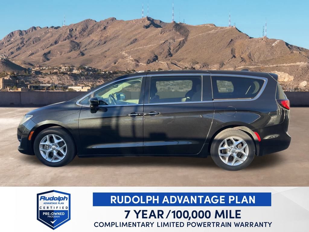 Used 2017 Chrysler Pacifica Touring Plus w/ Tire & Wheel Group image 3