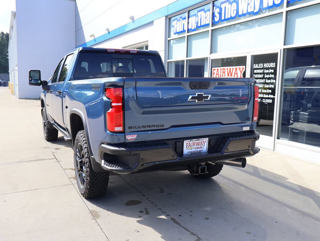 New 2026 Chevrolet Silverado 3500 LT AWD/4WD image 8