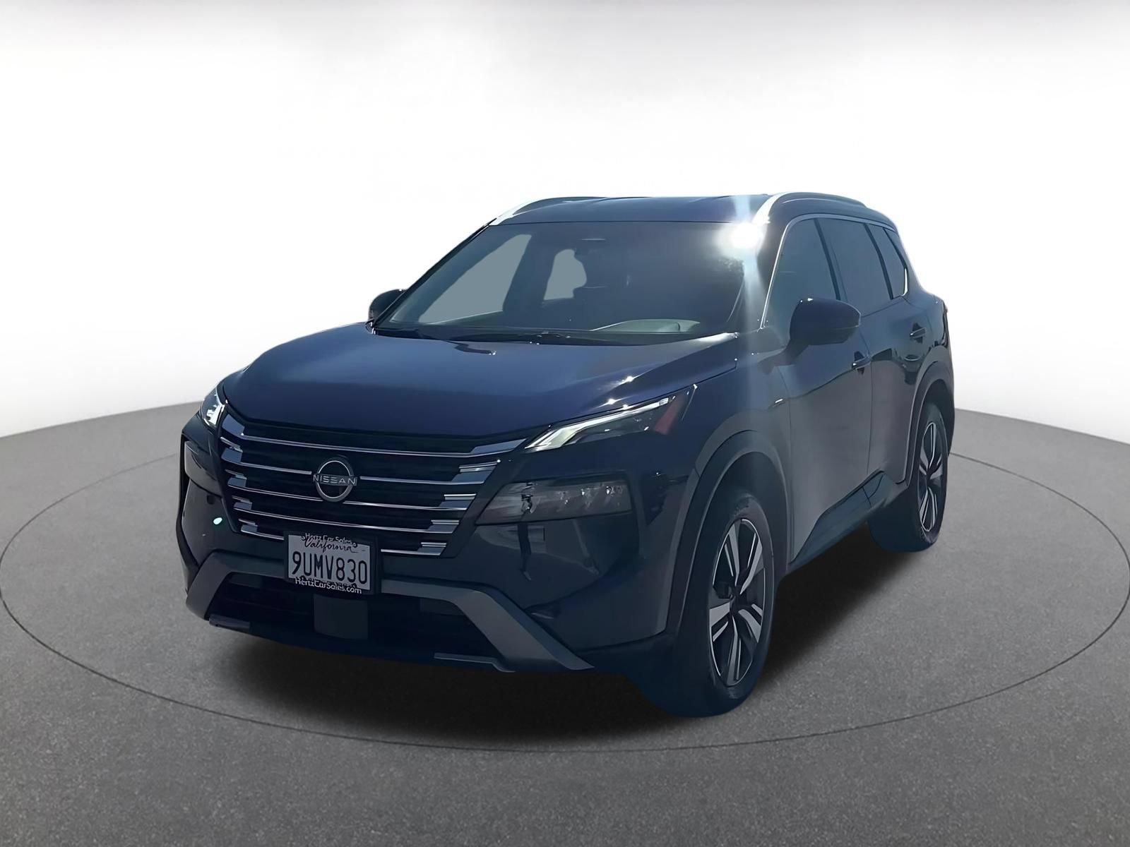 Used 2026 Nissan Rogue SL FWD image 6