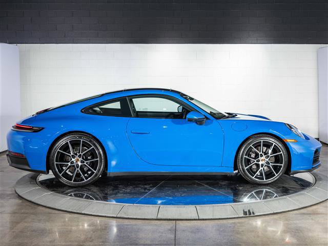 Used 2025 Porsche 911 Carrera image 7