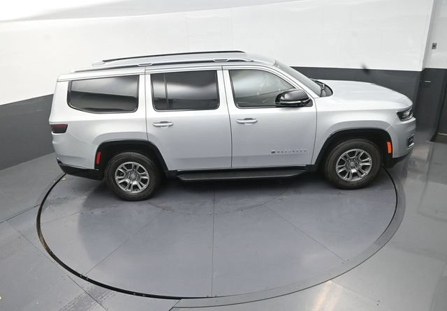 Used 2023 Jeep Wagoneer 4WD w/ Convenience Group I image 18