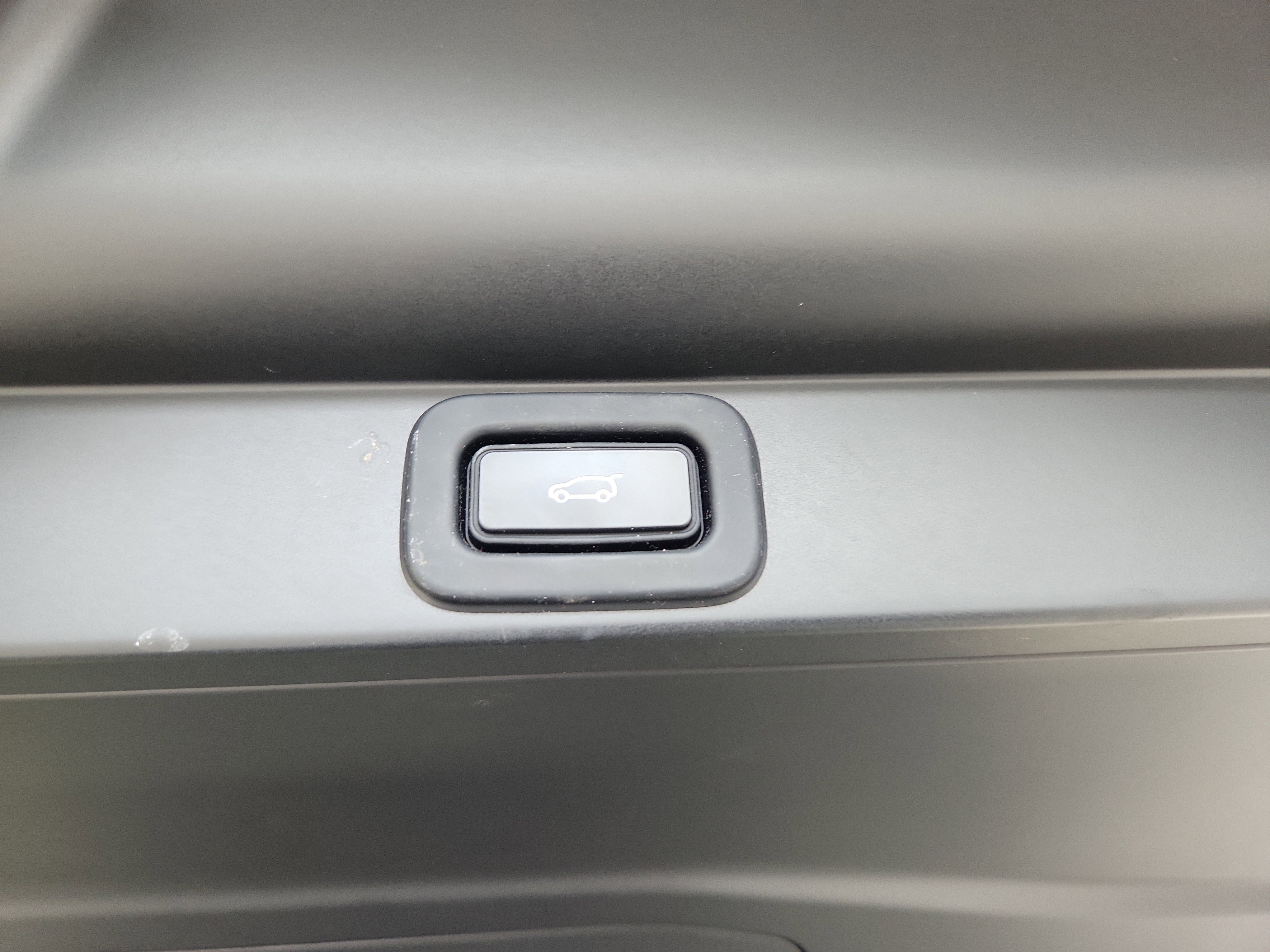 Used 2023 Land Rover Range Rover Long Wheelbase SE image 14