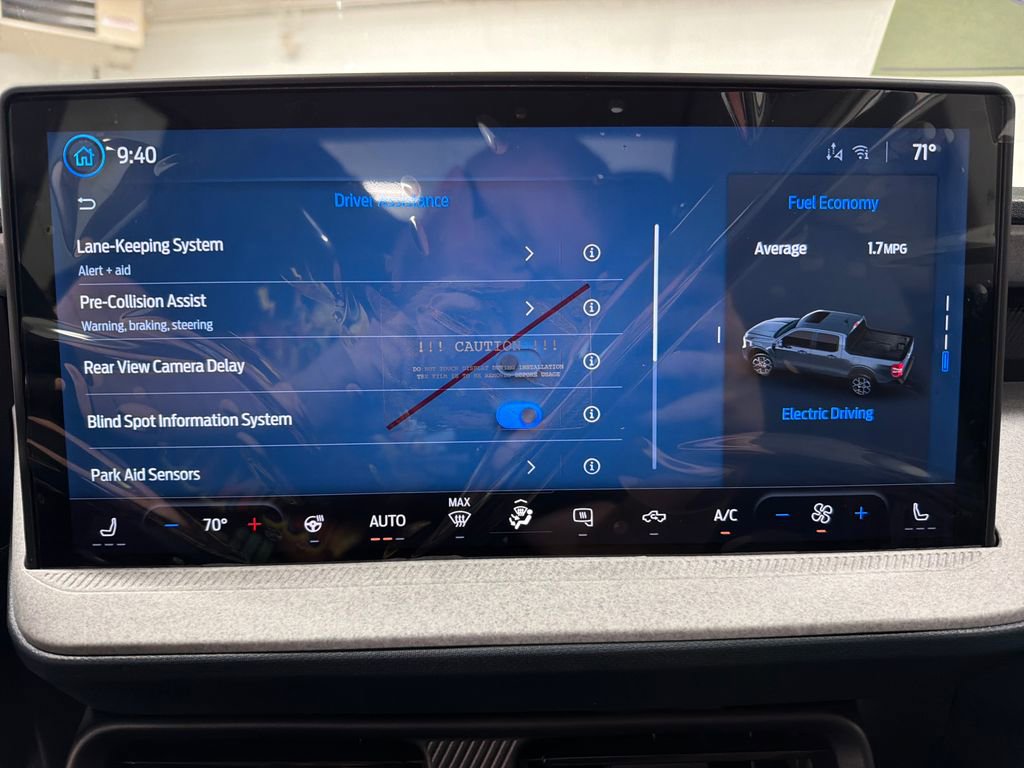 New 2026 Ford Maverick XLT image 25