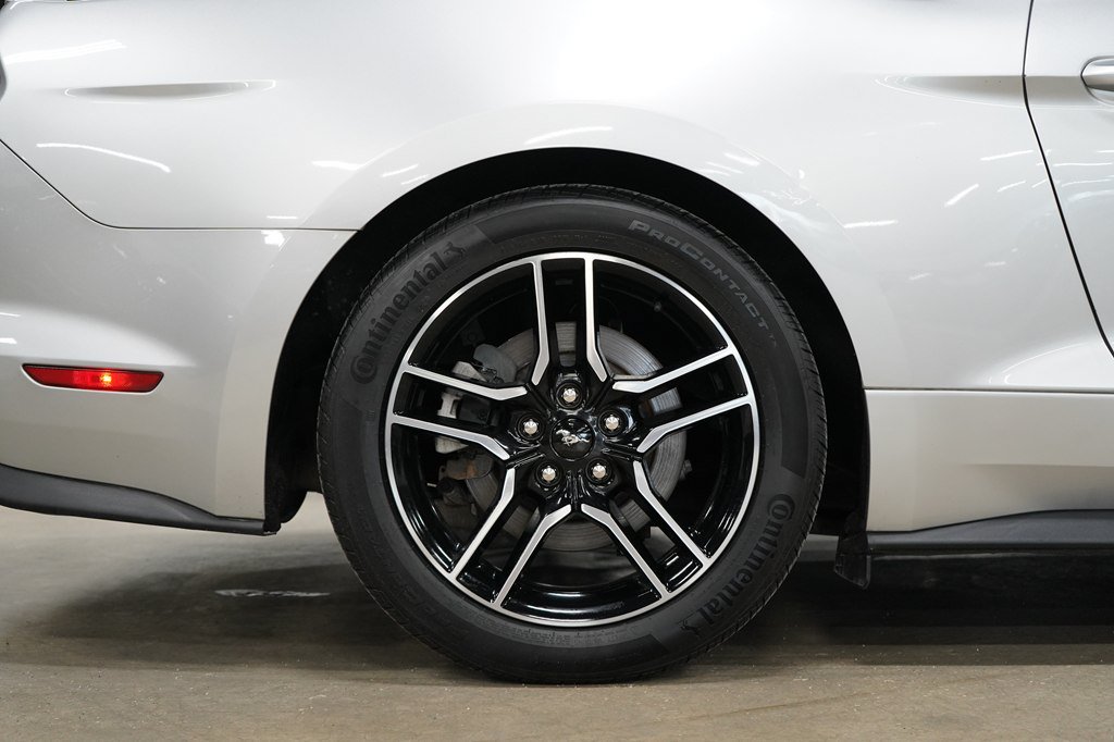 Used 2019 Ford Mustang Premium RWD image 29