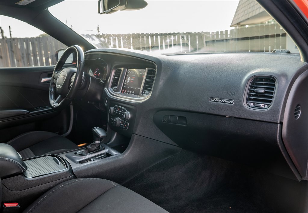 Used 2021 Dodge Charger GT w/ Blacktop Package image 32