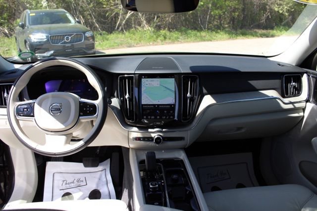 Certified 2023 Volvo XC60 B5 Plus w/ Climate Package AWD/4WD image 25