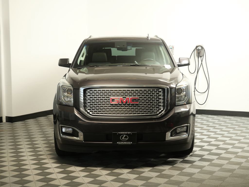 Used 2016 GMC Yukon Denali w/ Open Road Package AWD/4WD image 2