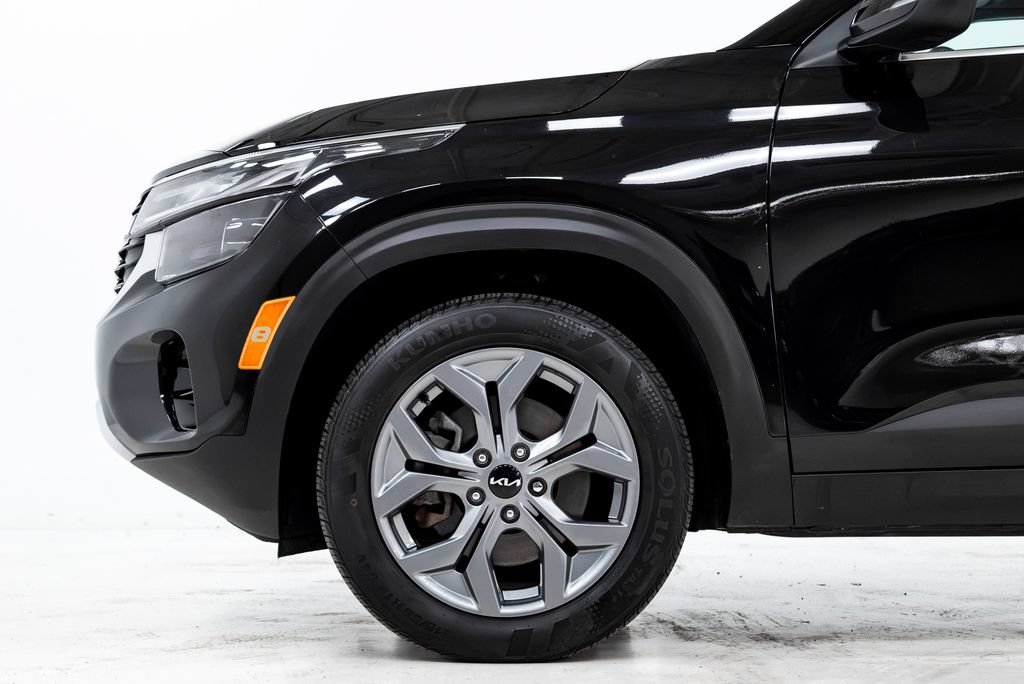 Used 2024 Kia Seltos S AWD/4WD image 29