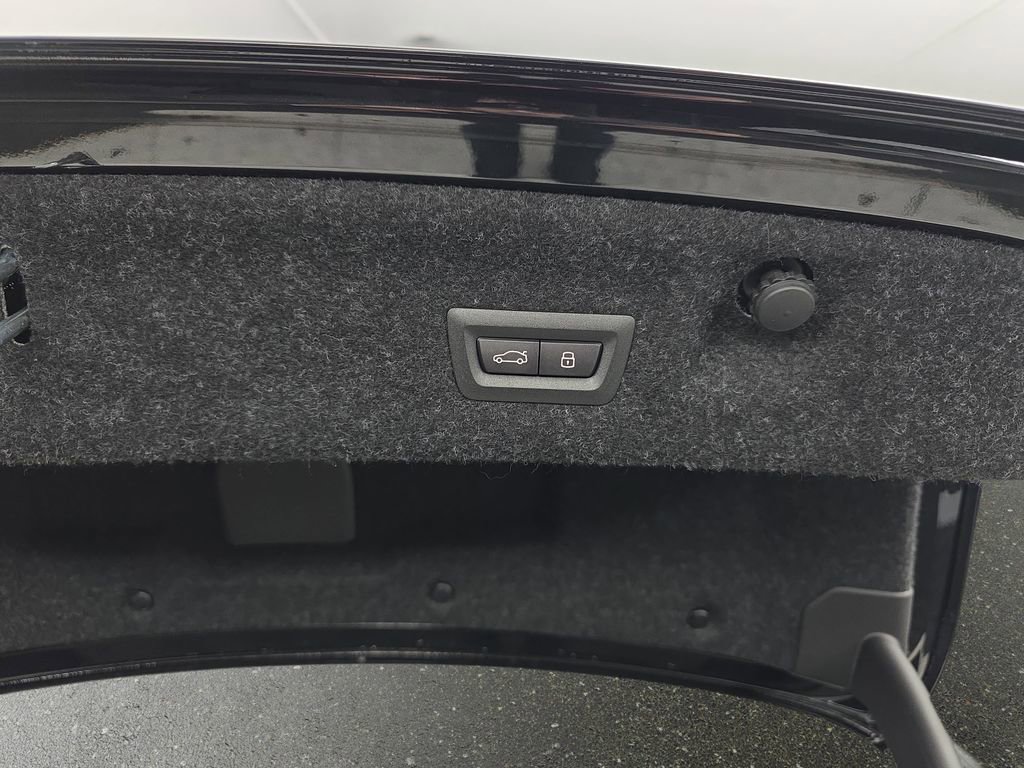 New 2026 BMW M4 xDrive Competition w/ M Carbon Exterior Package image 13