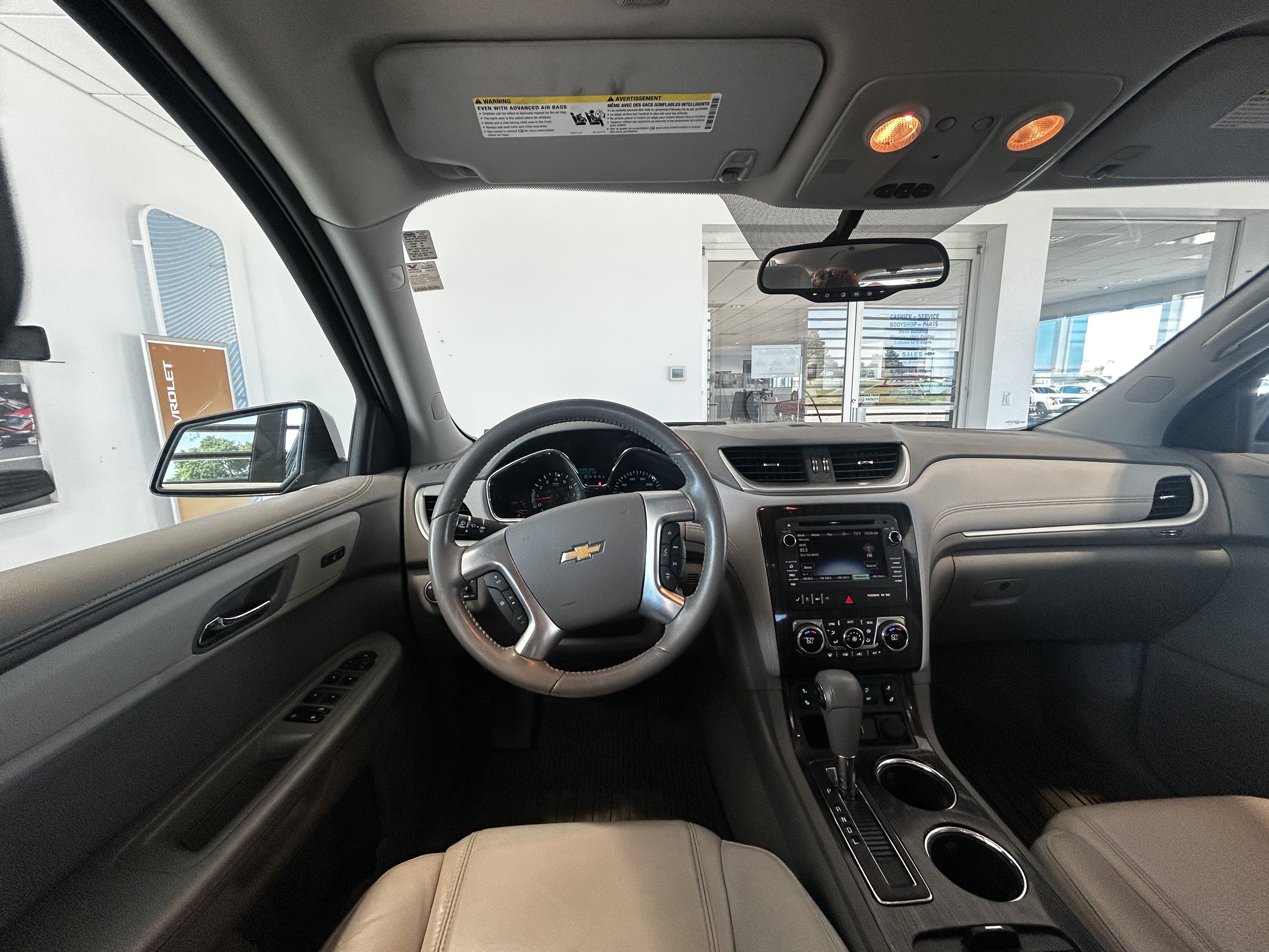 Used 2016 Chevrolet Traverse LT AWD/4WD image 3