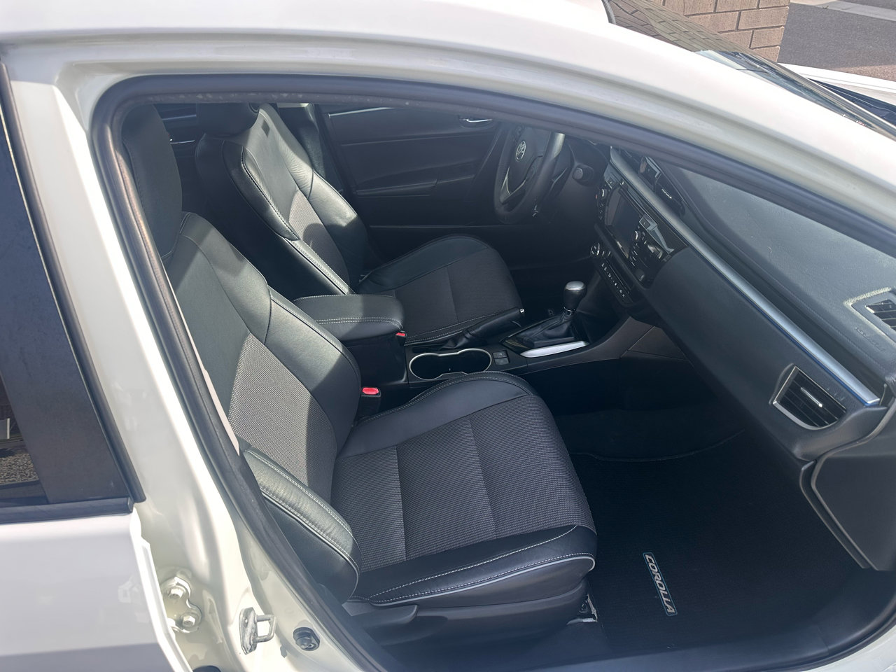 Used 2016 Toyota Corolla S Special Edition image 16